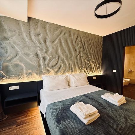Tirana Central Rooms 외부 사진
