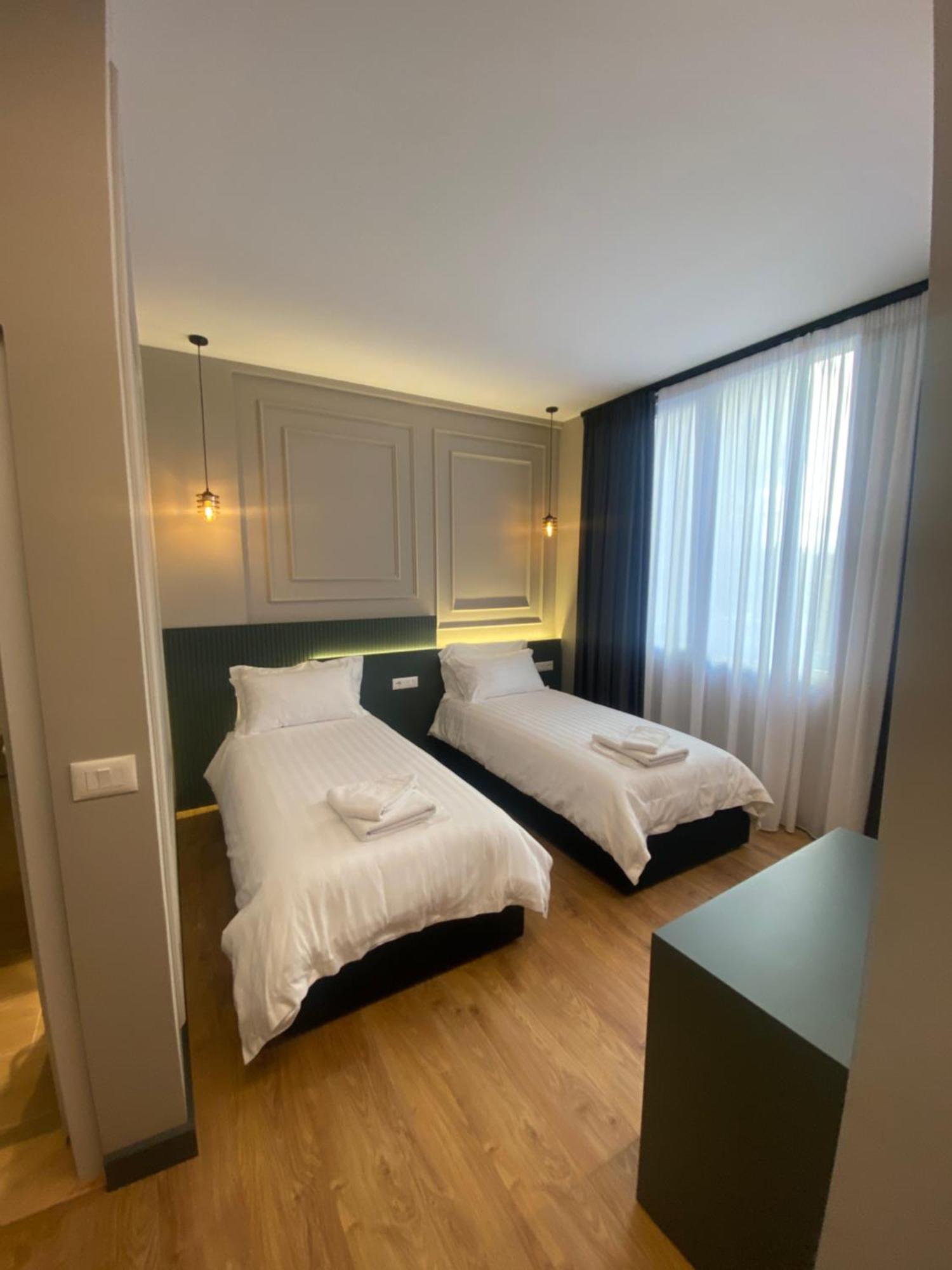 Tirana Central Rooms 외부 사진